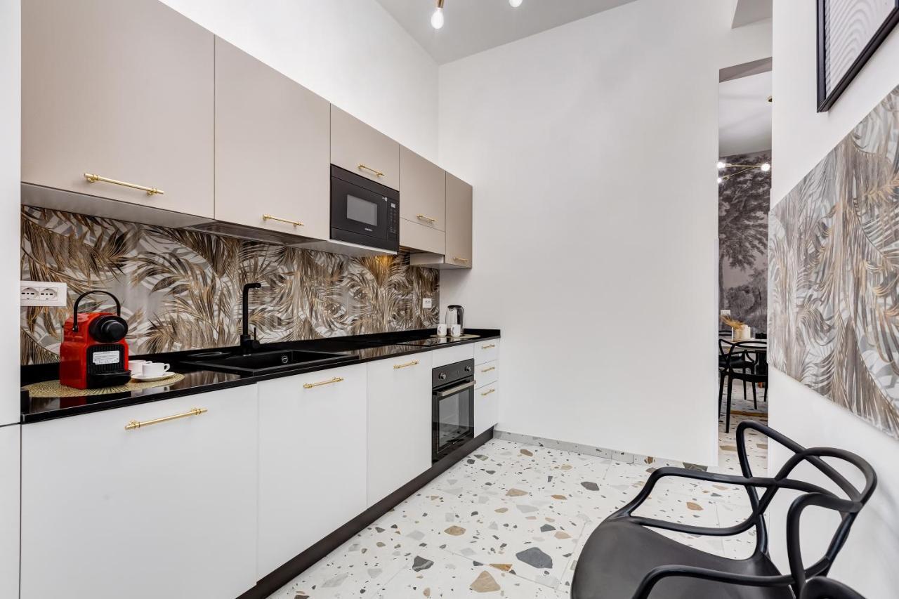 Villa Chiara - A New Luxury Star Is Born In Rome! المظهر الخارجي الصورة